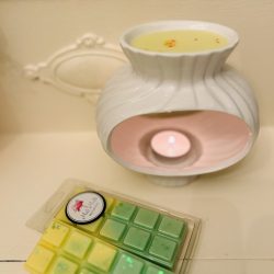 Dazzling ( Lushy snap bar)