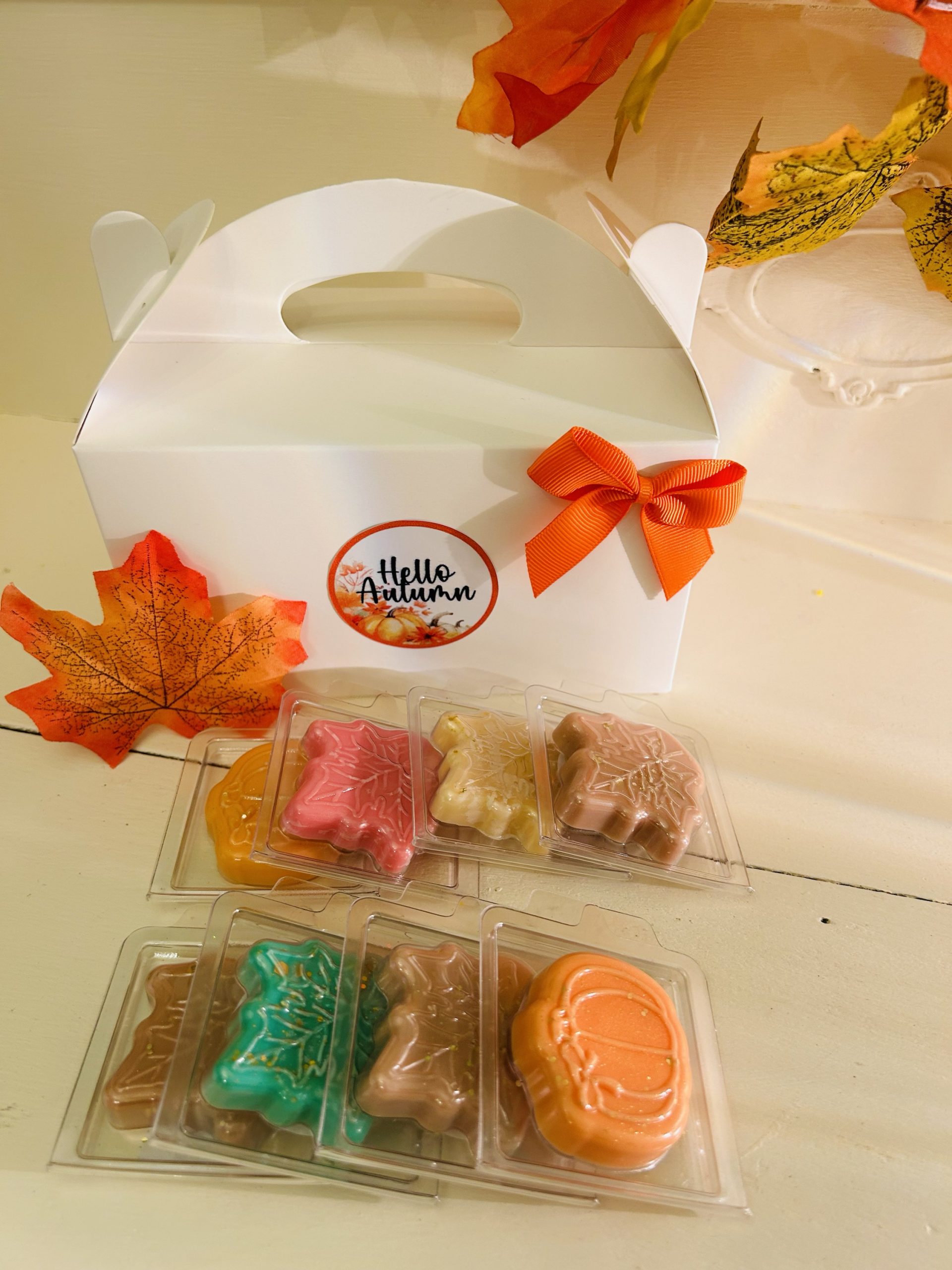 Hello autumn gift box 🍁🍂🎃